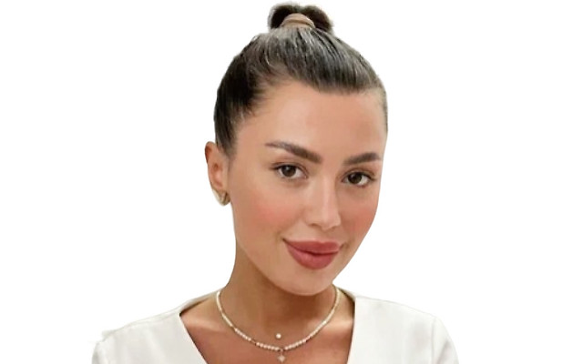 Мельникова Юлия Романовна