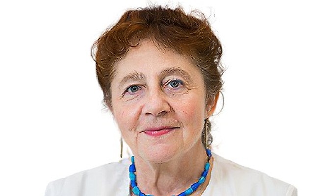 Попова Александра Эммануиловна