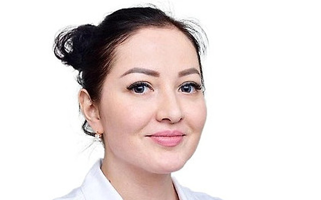 Комкова Эльвира Равиловна